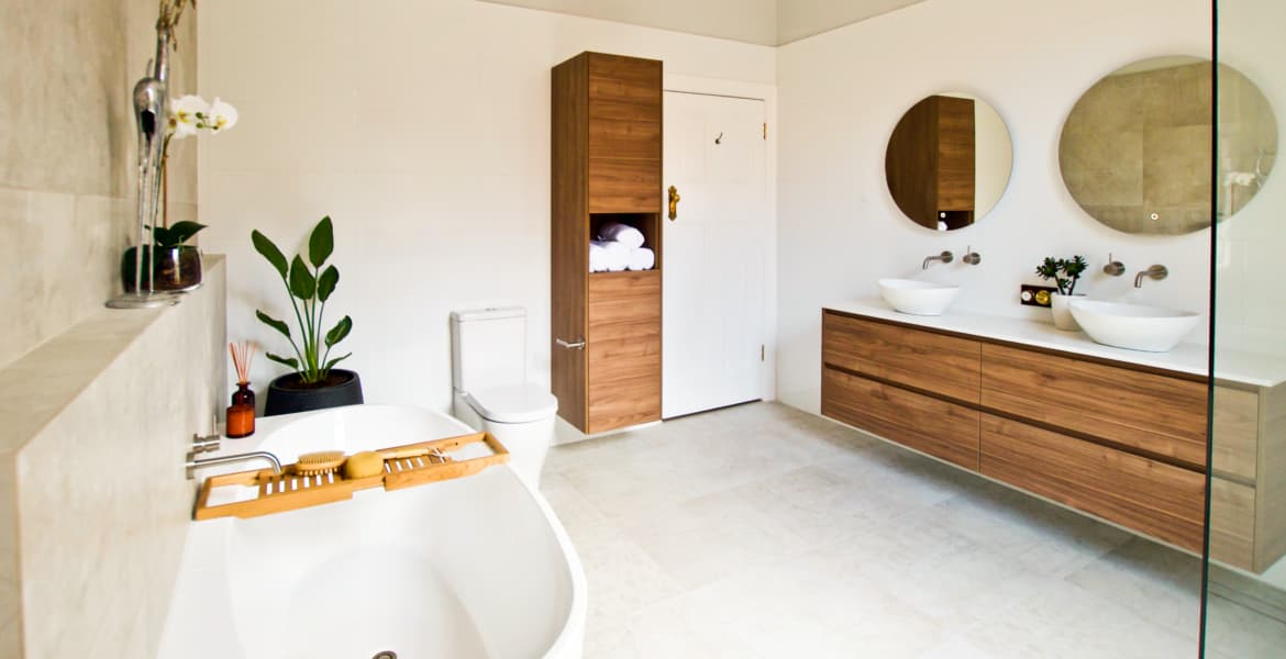 What to Look for When Hiring a Professional Bathroom Renovator